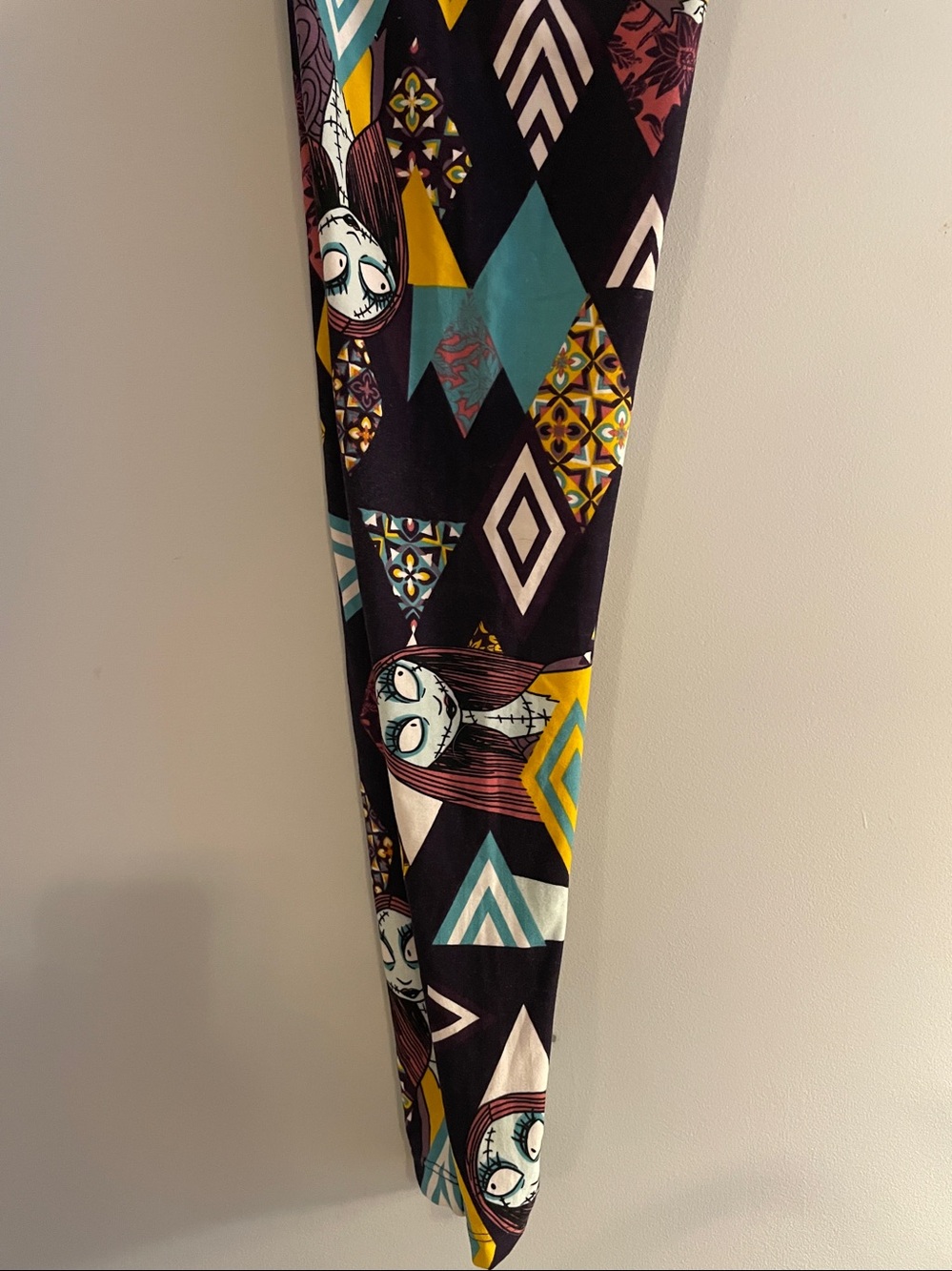 LuLaRoe Kids Geometric & Character Print Leggings in Black, Yellow, Teal & Pink - Picture 7 of 10
